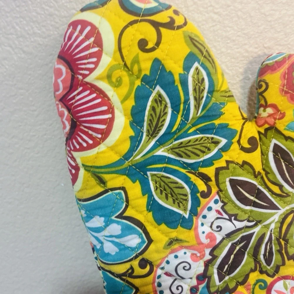 Vera Bradley Yellow Provencal Oven Mitt Henney Paisley Quilted Baking Kitchen
